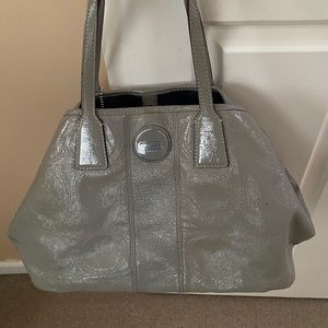 Coach
Shoulder Bag N. E1182-f15658